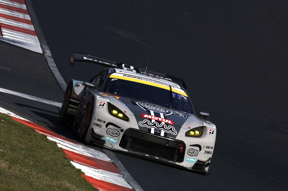 muta Racing GR86 GT comes from behind and holds on to win