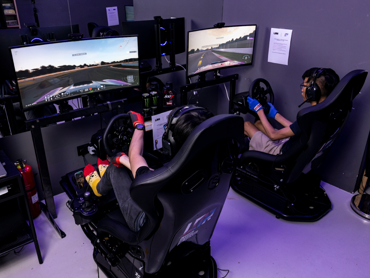 E-Sport Racing Simulator E-Sport Racing Simulator